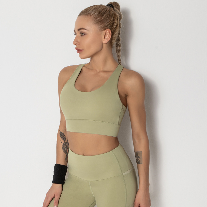Ladies nylon vest x1 , 4